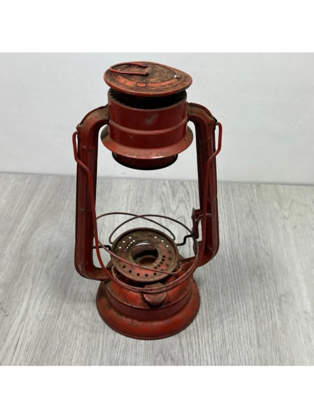 Vintage Red Winged Wheel Lantern No. 500 Made in Japan Kerosene Oil Lamp